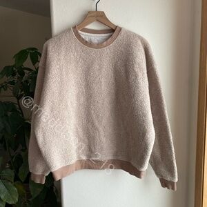 Outdoor Voices MegaFleece Medium Sweatshirt Amber Oatmeal Wool Sweat-Wicking M